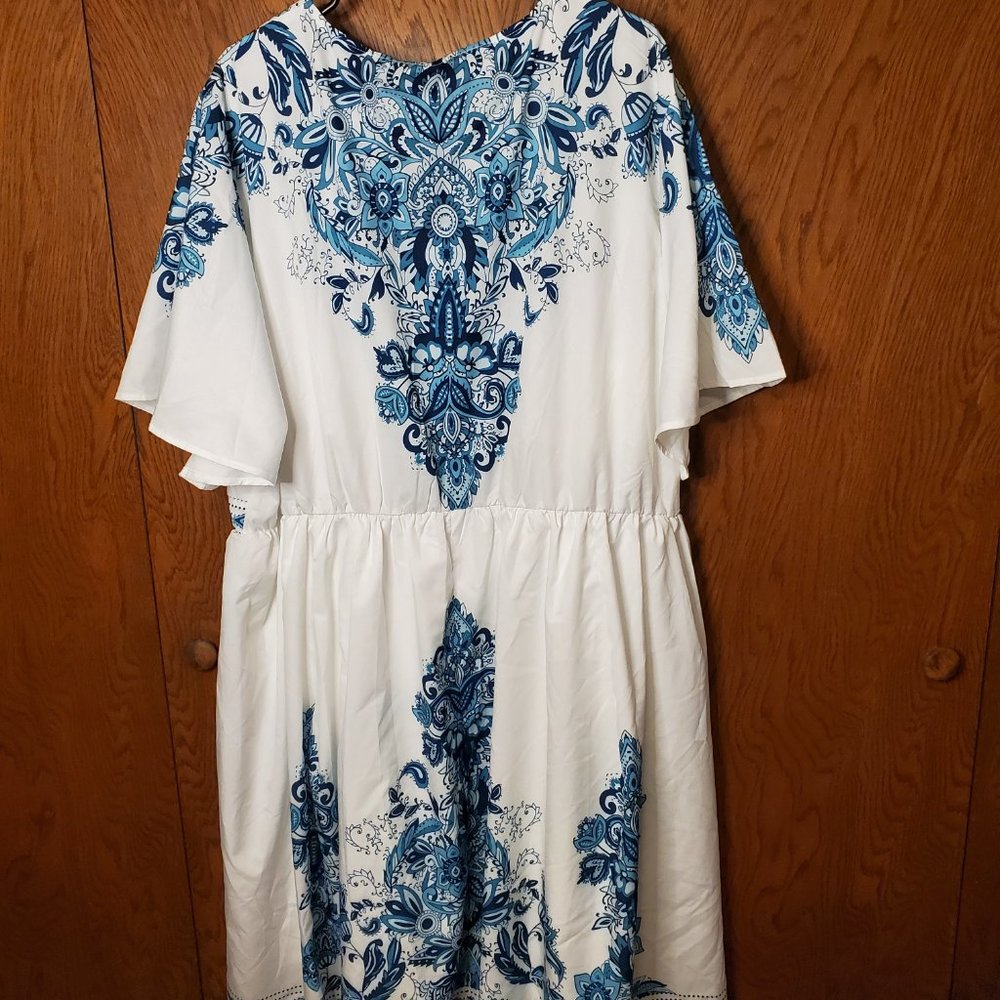 BloomChic White Dress with Teal Blue Embroidery - Picture 3 of 4